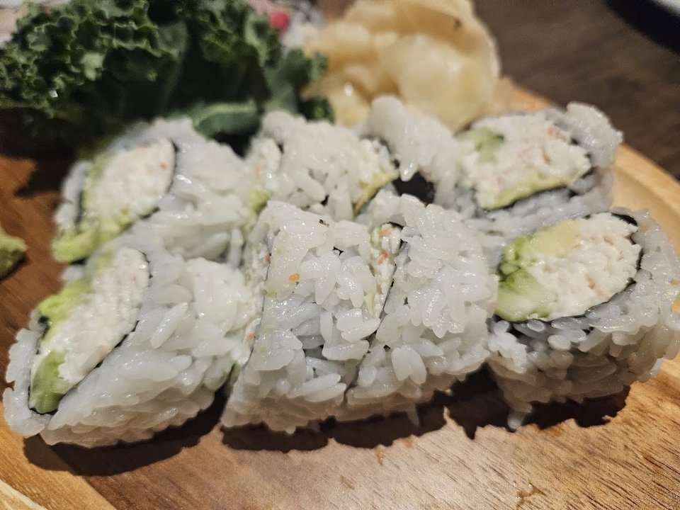 Spicy Yellowtail Roll