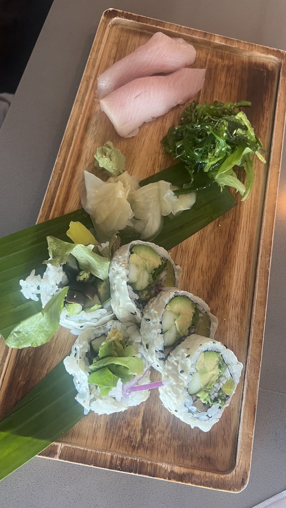 Yellowtail Scallion Roll